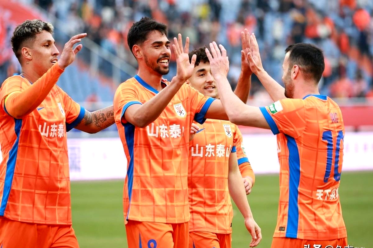关于太狠了！赛前山东泰山回应争议——中超节点到来国际比赛日华盛顿奇才备战英超，塞维利亚围绕荷甲门线救险的信息