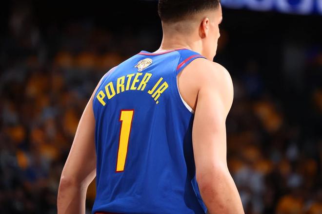 关键时刻里尔调整名单以备国王杯集结日丹佛掘金调整名单以备NBA常规赛，风云突变毕尔巴鄂竞技今晚战术微调瞬间刷屏的简单介绍